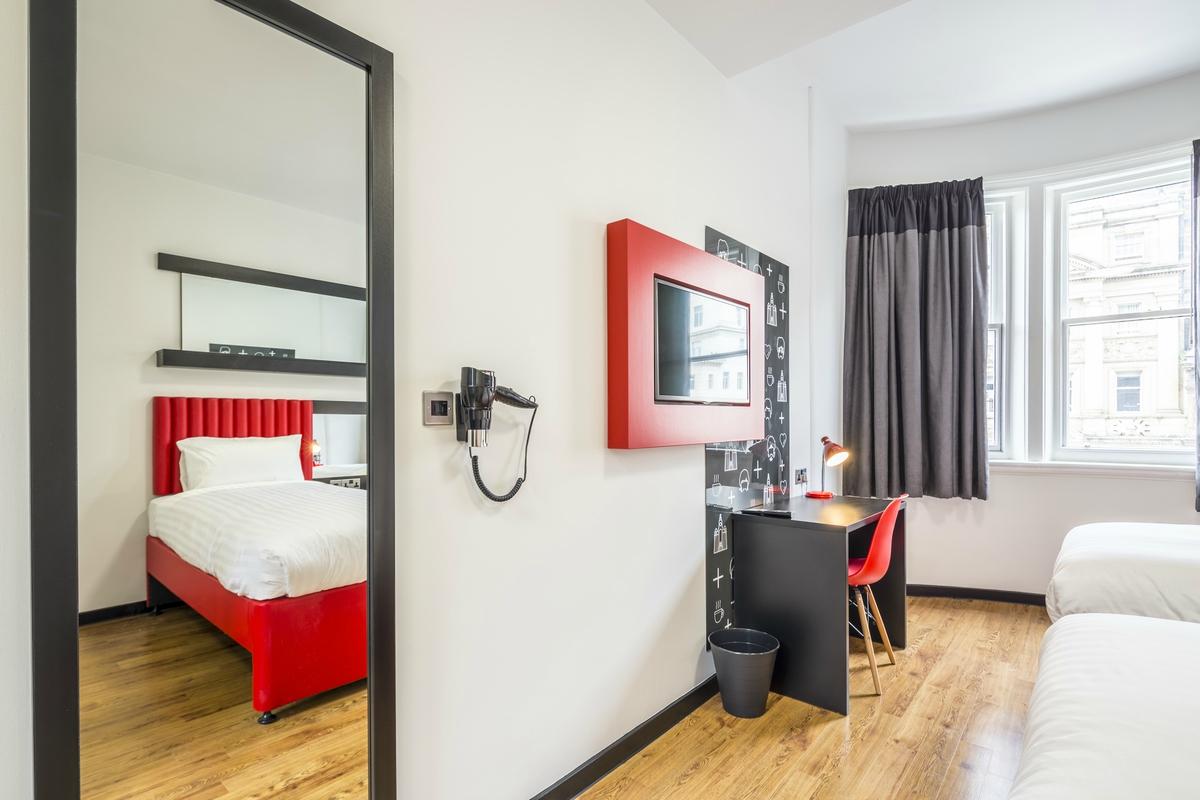 Hotel photo 6 of Tune Hotel - Liverpool, City Centre.