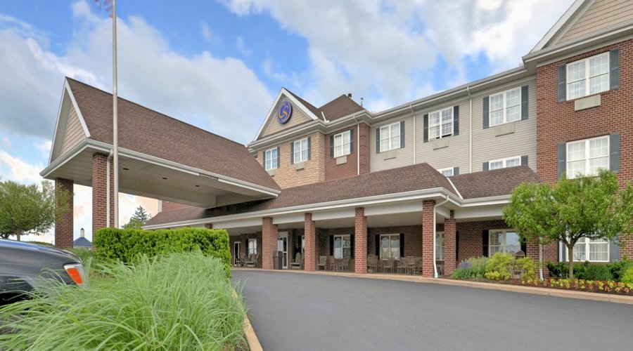 Comfort Suites Berlin Welcome Exterior