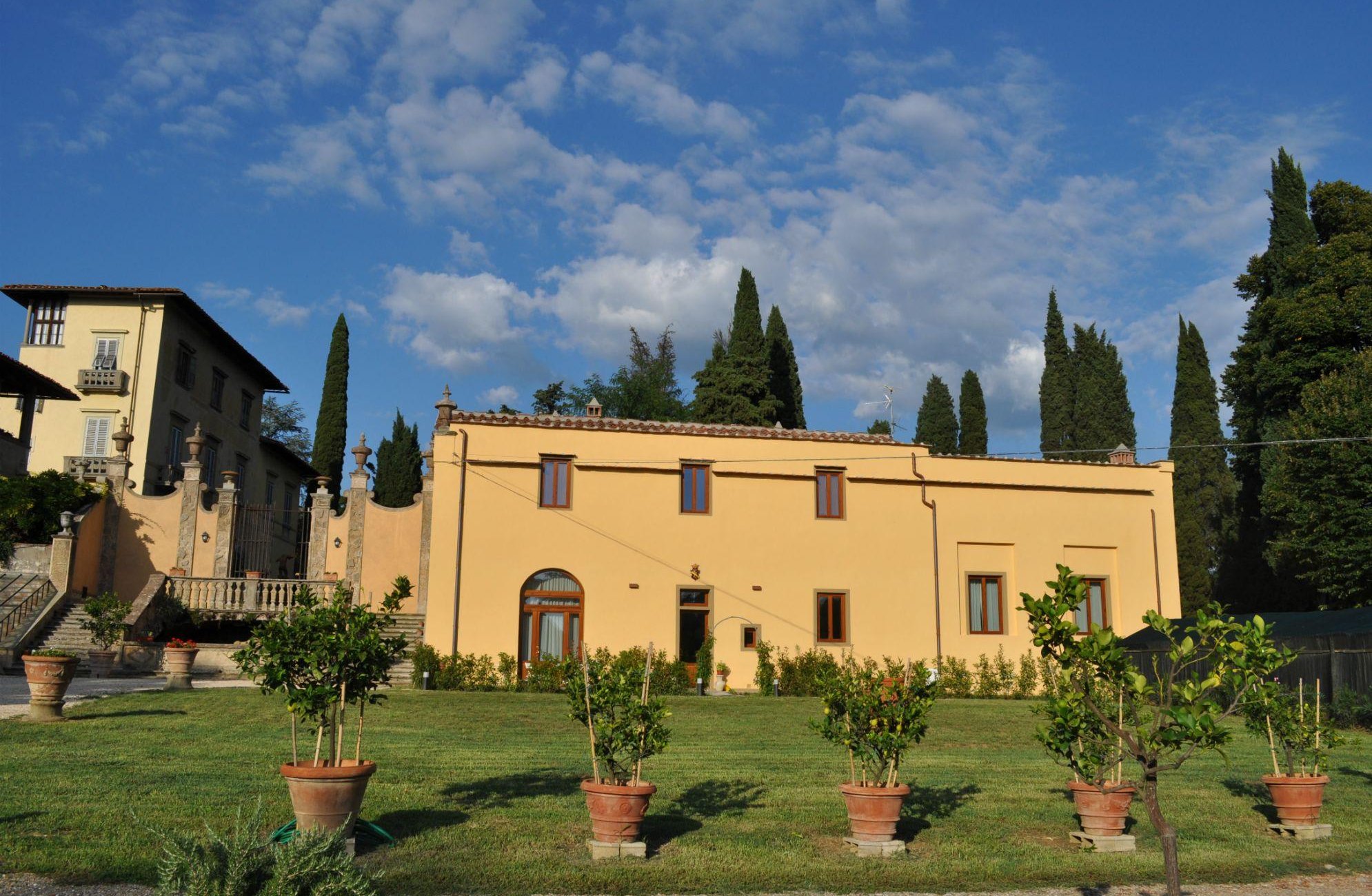 Villa Incontri image