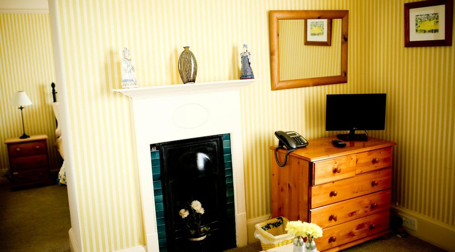 Room D Sitting Room
