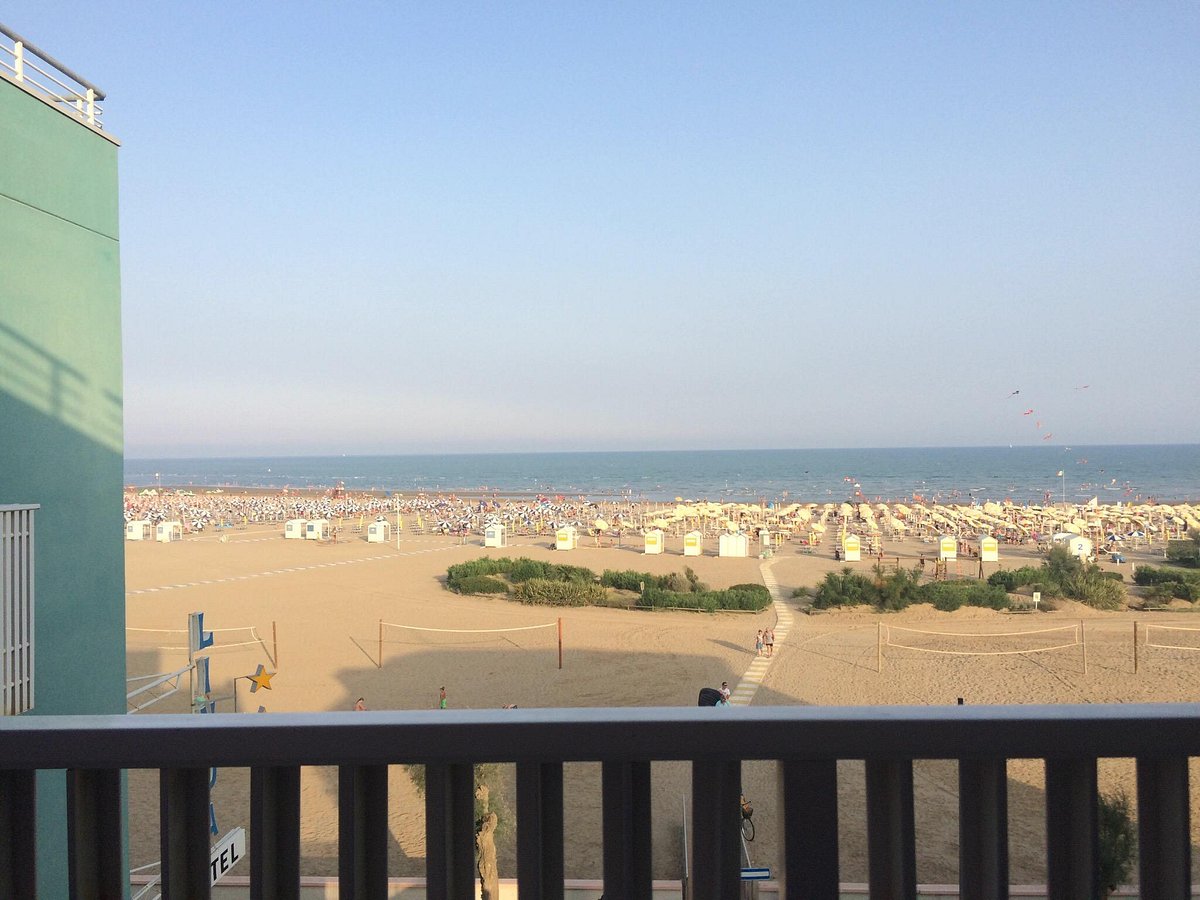 HOTEL LINDA (AU$249): 2022 Prices & Reviews (Caorle, Italy) - Photos of ...