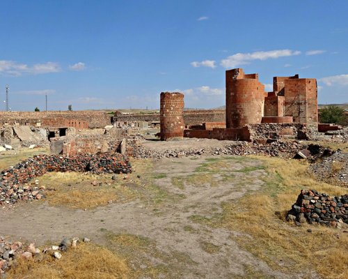 10 Most Captivating Fortresses and Castles in Armenia