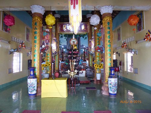 Service inside, altar, lying Buddha and view from top