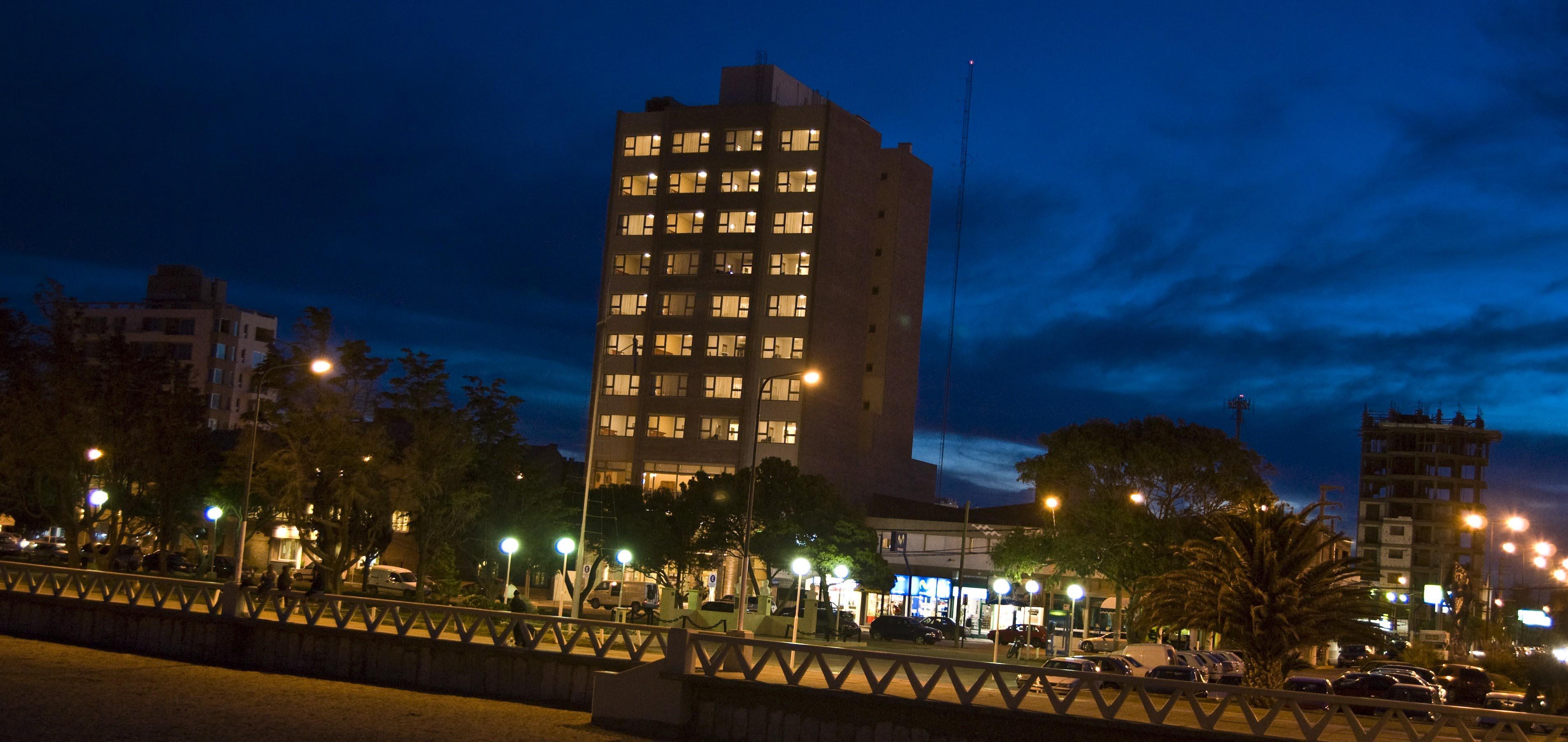 Hotel photo 20 of Hotel Australis Yene hue.