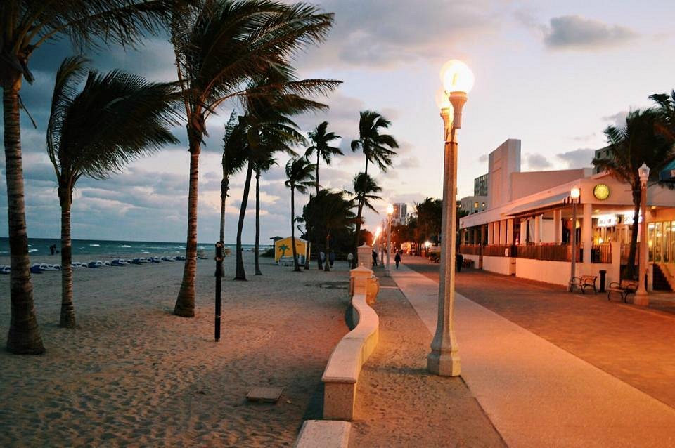 Historic hollywood beach resort