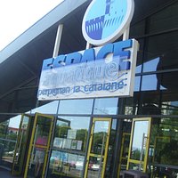 ENTREE DE L'ESPACE AQUATIQUE DU PARC DES SPORTS