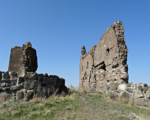 10 Most Captivating Fortresses and Castles in Armenia