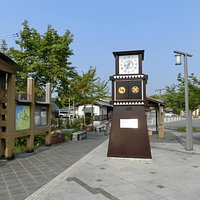いきつぎ広場にある義士あんどん