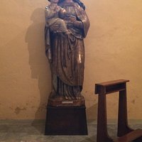 STATUA LIGNEA