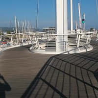 Tahon De Revel City Bridge