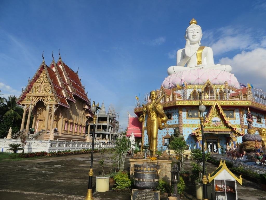 WAT HUA THANON (2024) All You Need to Know BEFORE You Go (with Photos)