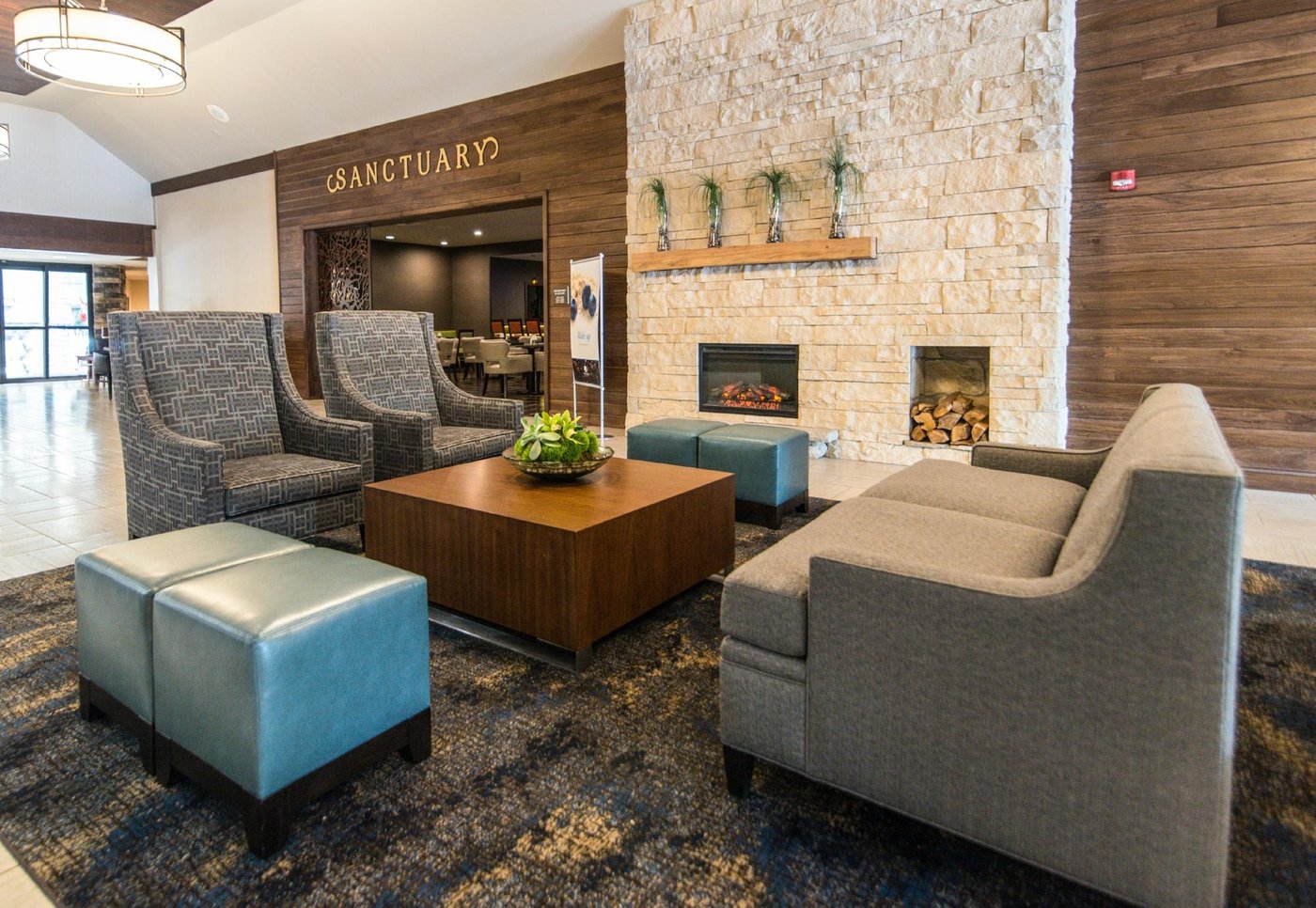 DOUBLETREE BY HILTON HOTEL CLEVELAND - WESTLAKE $77 ($̶1̶1̶4̶ ...