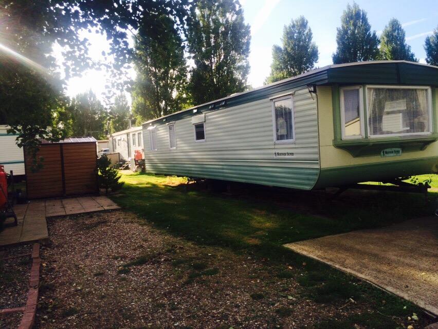 WATERSIDE HOLIDAY PARK - PARK RESORTS - Campground Reviews (Maldon)