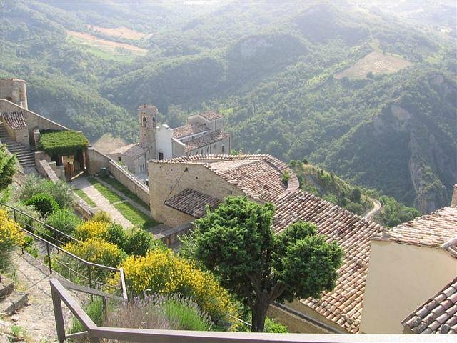 abruzzo day trips