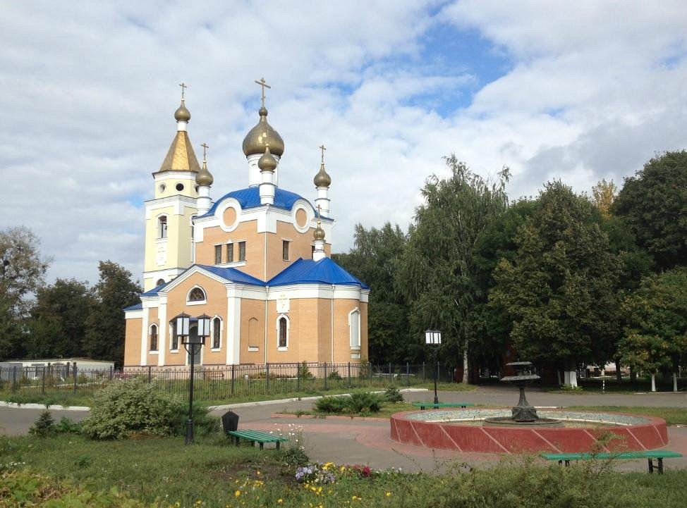 Погода в змиевке. Храм Вознесения Господня Змиевка. Поселок Змиевка Орловская область. Змиевка Церковь Орловская область. Змиёвка Свердловский район.