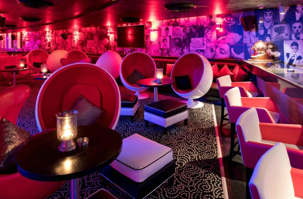 Doha nightclub deals