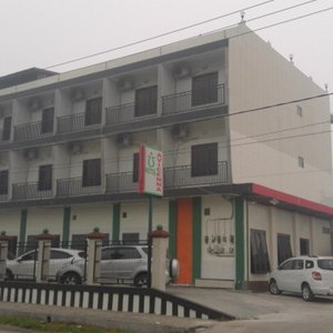 Hotel Avicenna ditengah kabut asap