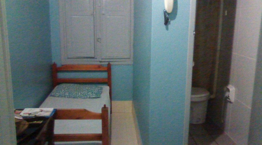 Quarto + banheiro