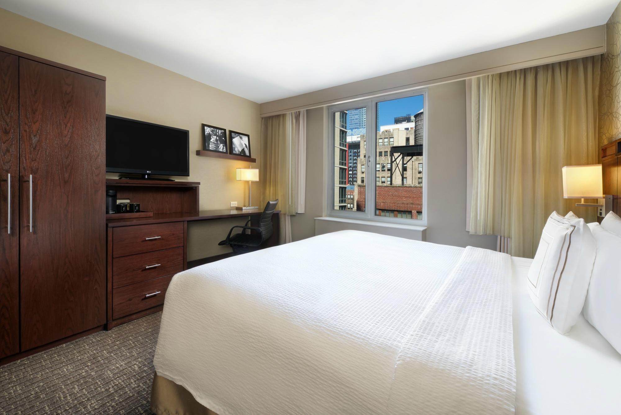 Hotel photo 22 of Courtyard New York Manhattan / Times Square West.