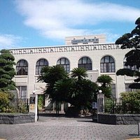 大正11年建立の見事な建物