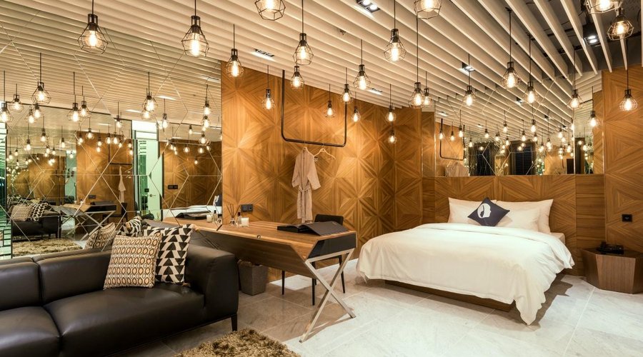 DESIGNERS SUITE