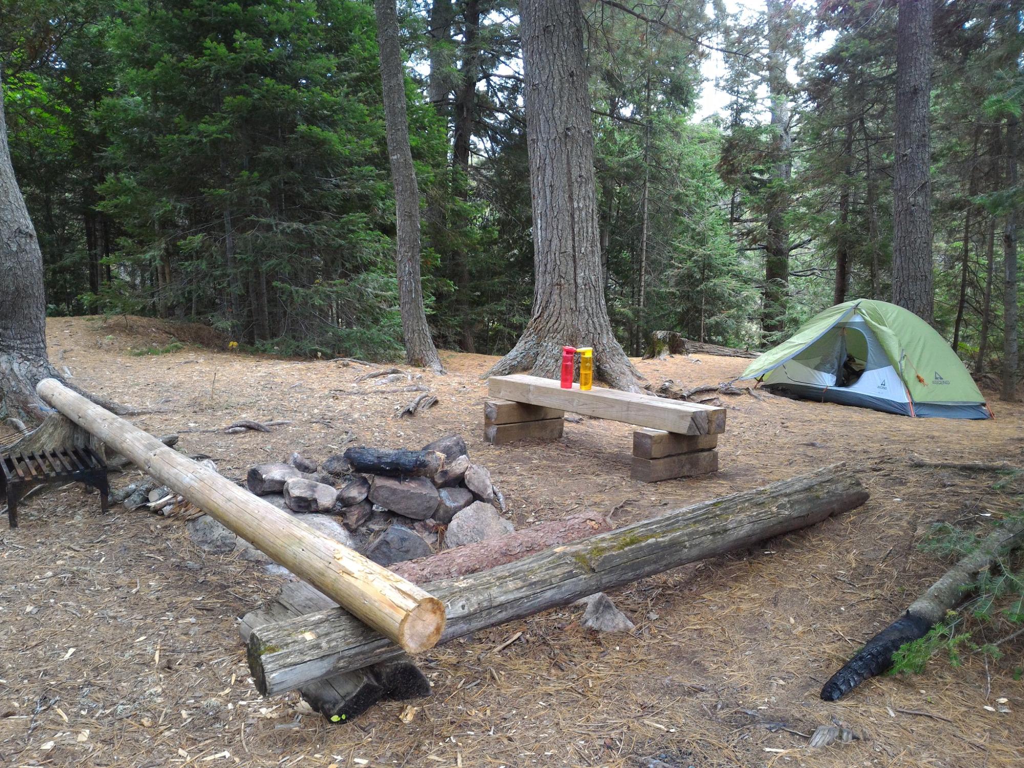 Algonquin park highland outlet trail