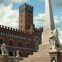 piazza e monumento