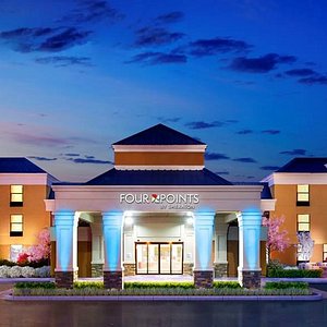 hotels in newburgh ny near airport
