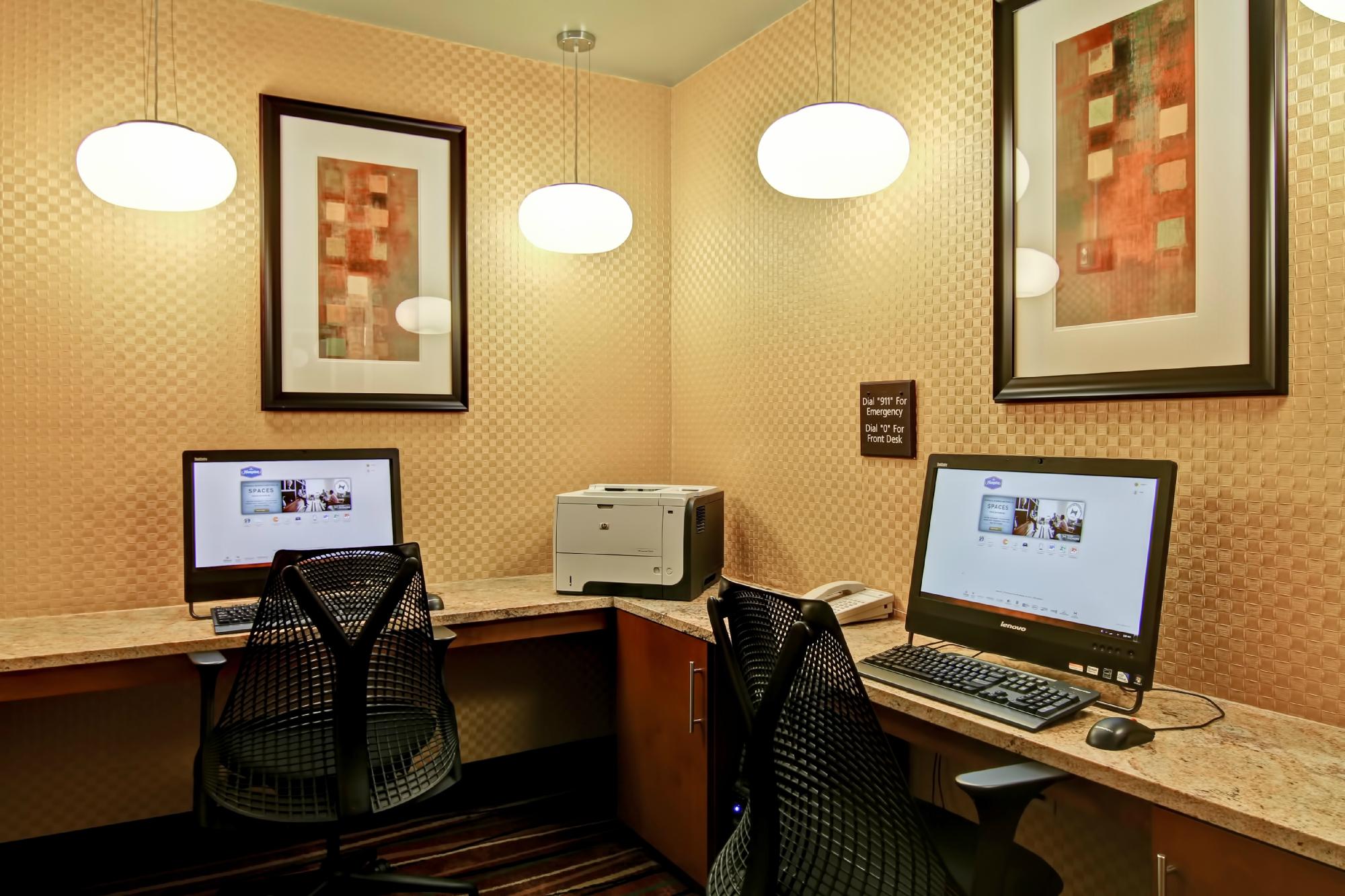 Hotel photo 22 of Hampton Inn & Suites Leesburg.