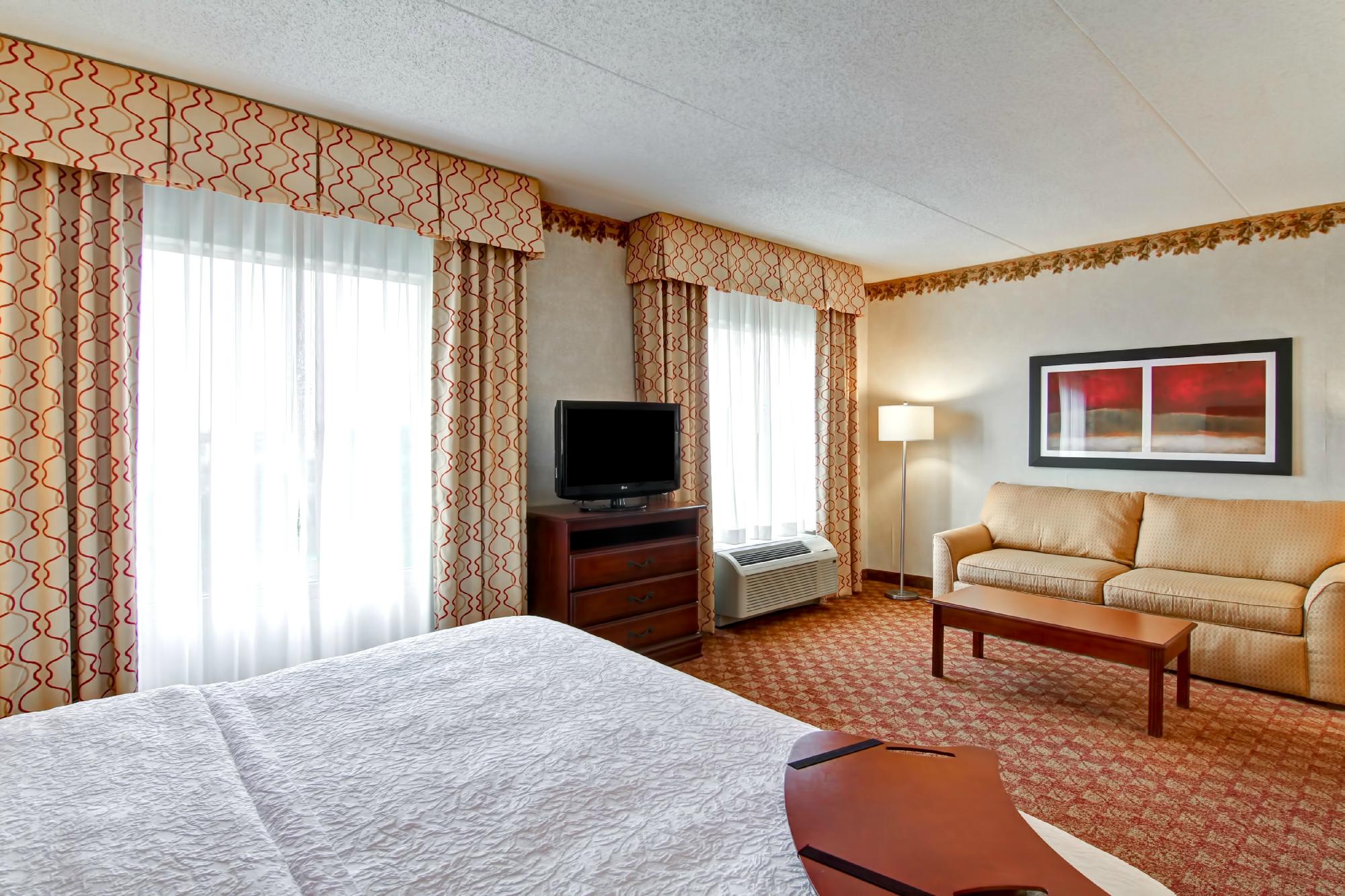 Hotel photo 72 of Hampton Inn & Suites Leesburg.