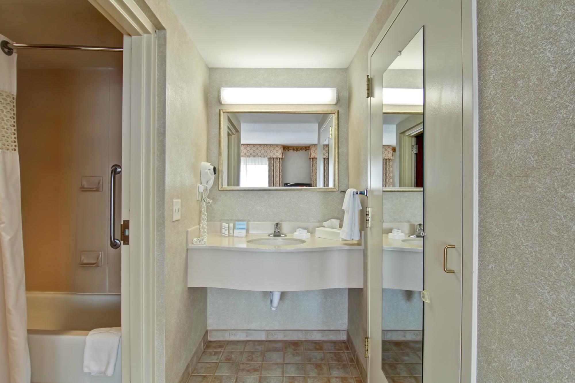 Hotel photo 41 of Hampton Inn & Suites Leesburg.