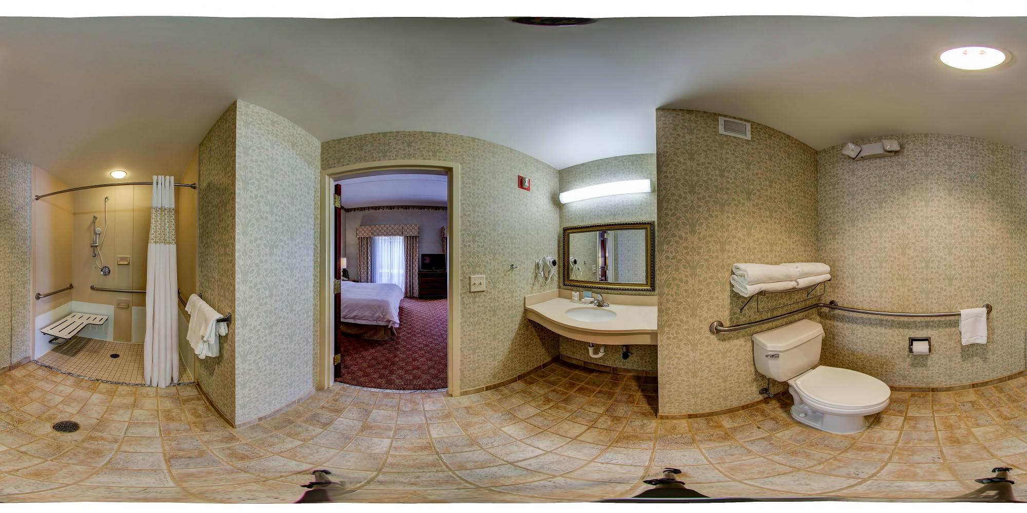 Hotel photo 20 of Hampton Inn & Suites Leesburg.