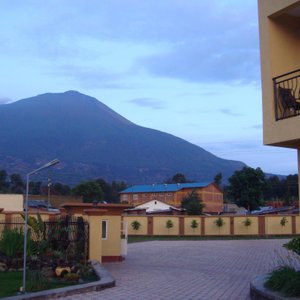 Close to the Volcanoes National Park is the MVH an affordable option for overnight stays