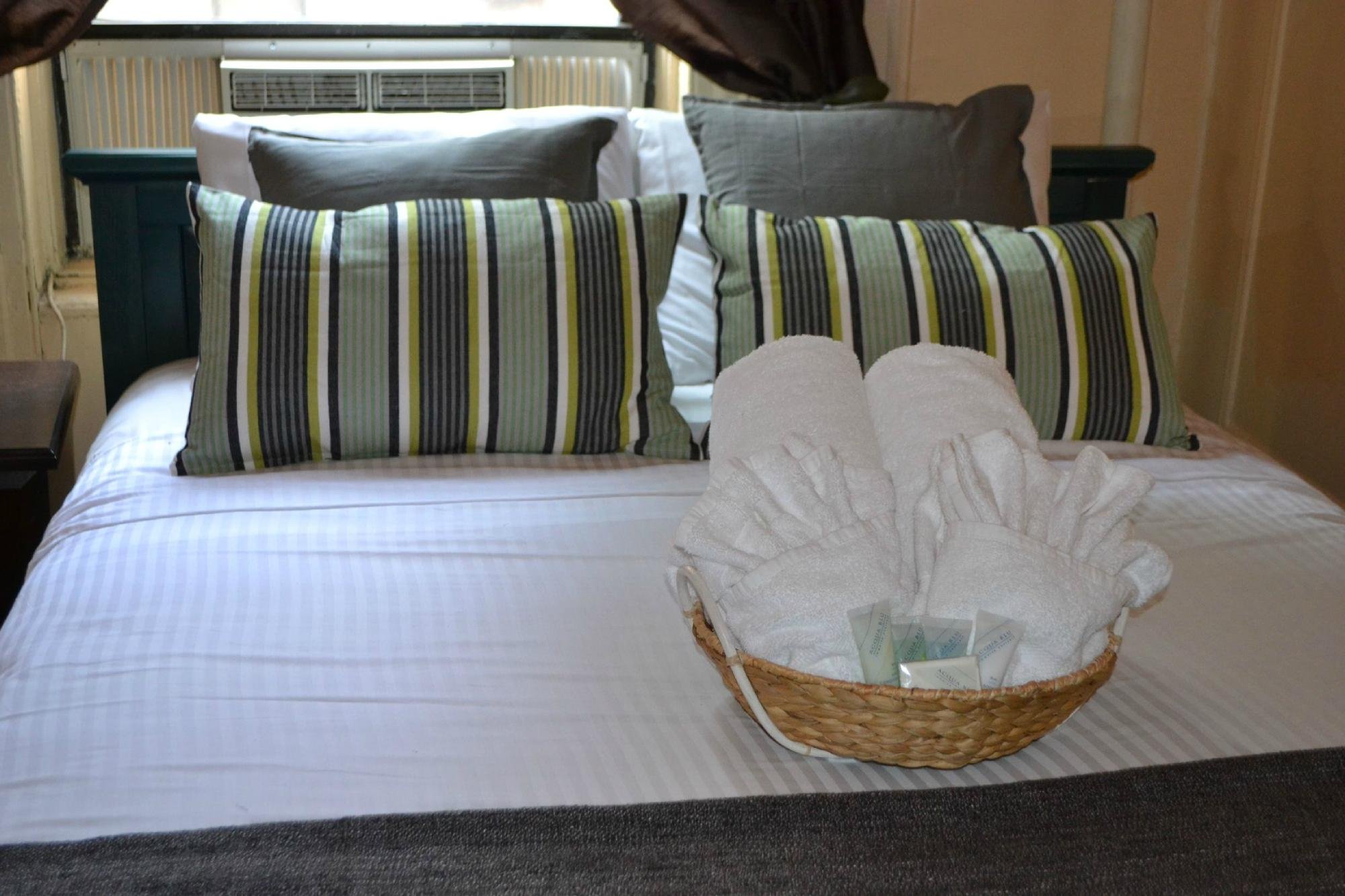 Chelsea Inn Hotel by null