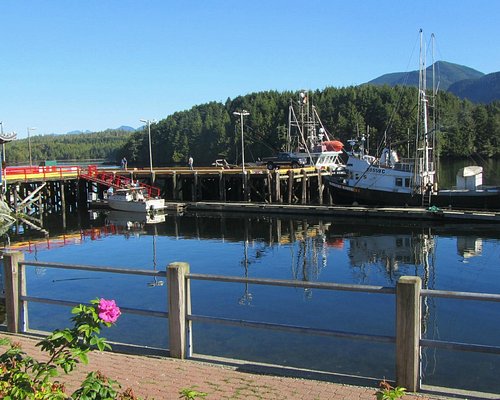 tourist attractions on vancouver island