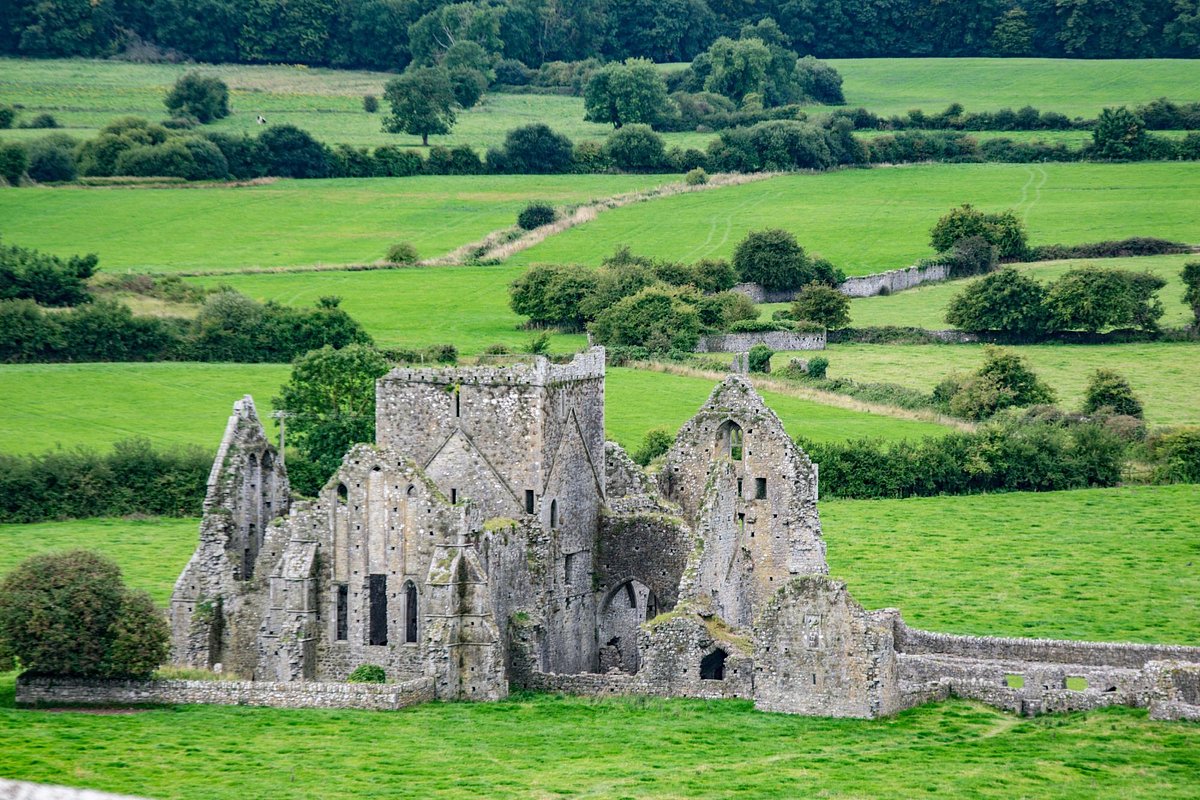 The Ultimate Ireland Travel Guide