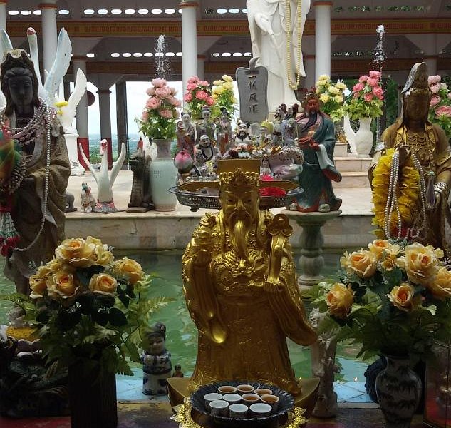 Wat Khao Samo Klaeng Temple image