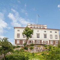 Fasad, baksida på Hufvudsta Gård Mat & Möten