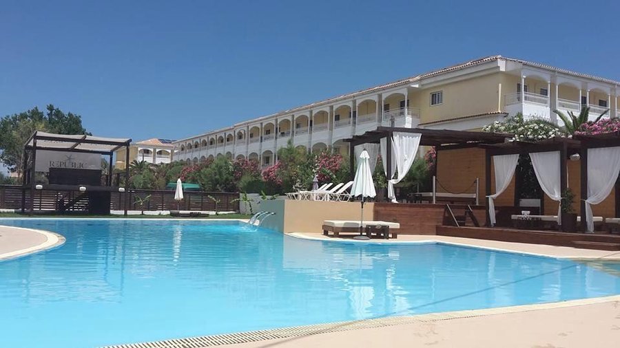 beautiful pool!
