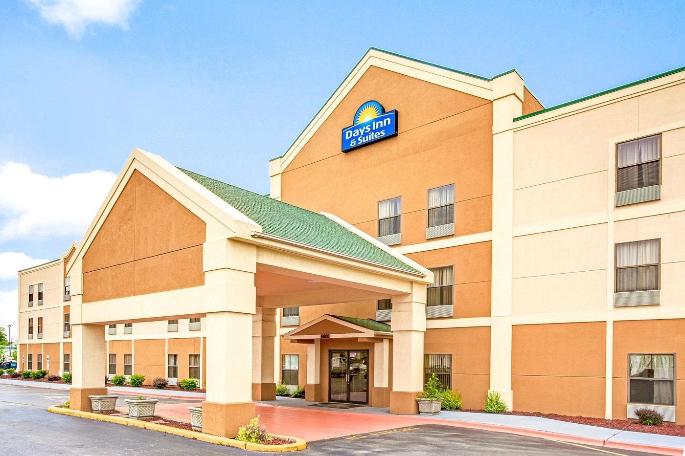 DAYS INN & SUITES BY WYNDHAM HARVEY / CHICAGO SOUTHLAND - Updated 2024 ...