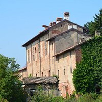 Facciata del castello