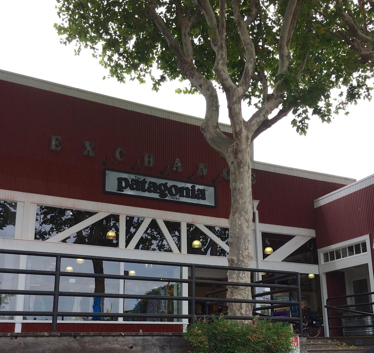 Patagonia Outlet Store (Santa Cruz) - All You Need to Know BEFORE You Go
