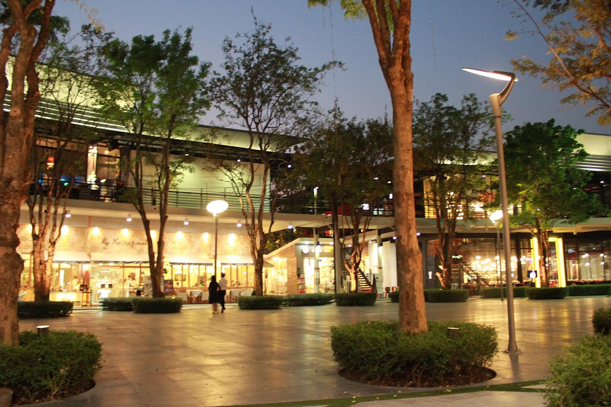CDC Shopping Complex CDC Shopping Complex