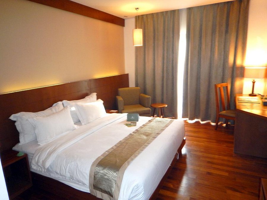 Oak Tree Emerald Semarang Hotel Indonesia Ulasan Perbandingan Harga Hotel Tripadvisor