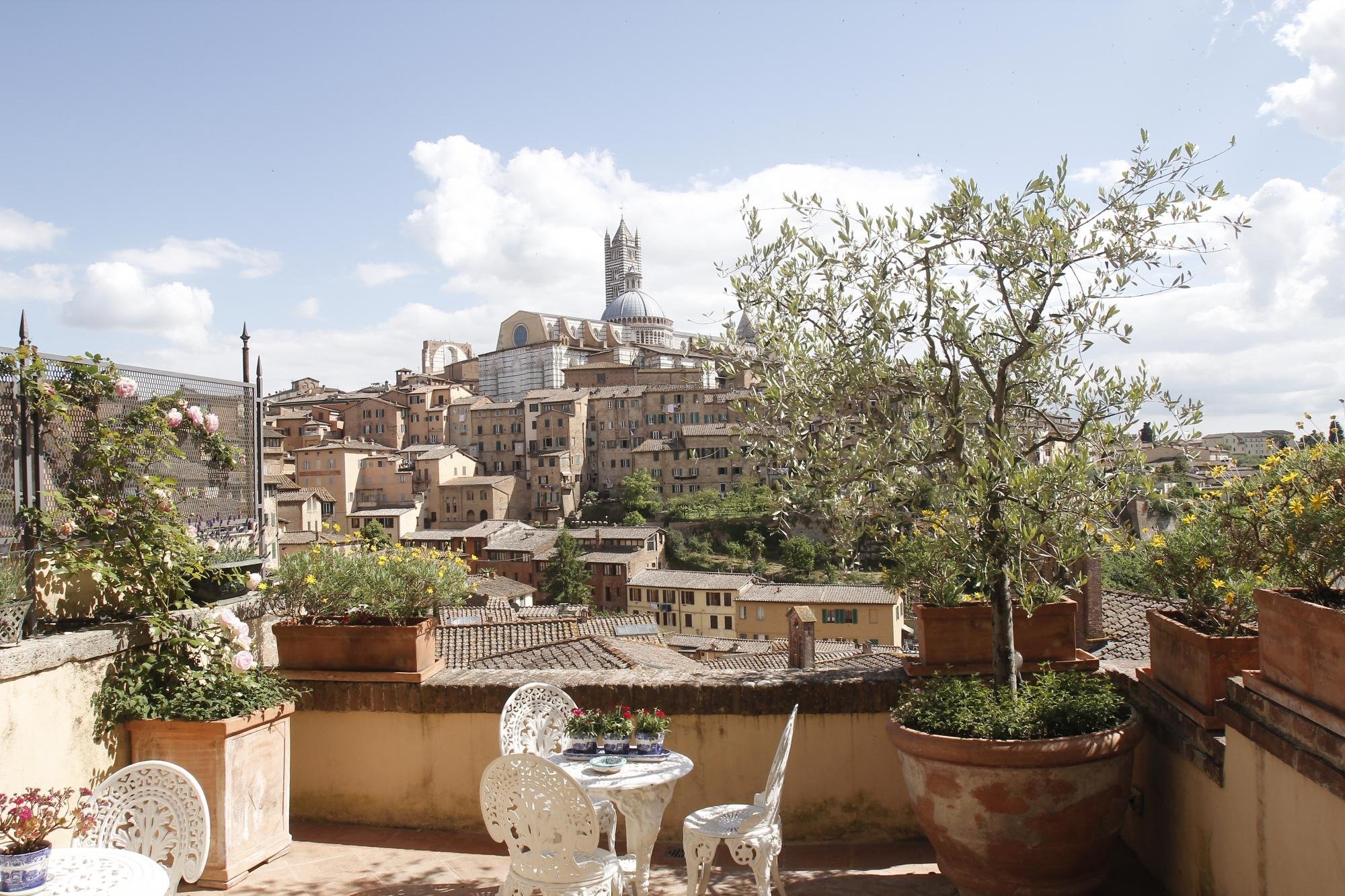 Campo Regio Relais, Residenza d'Epoca Siena by Google