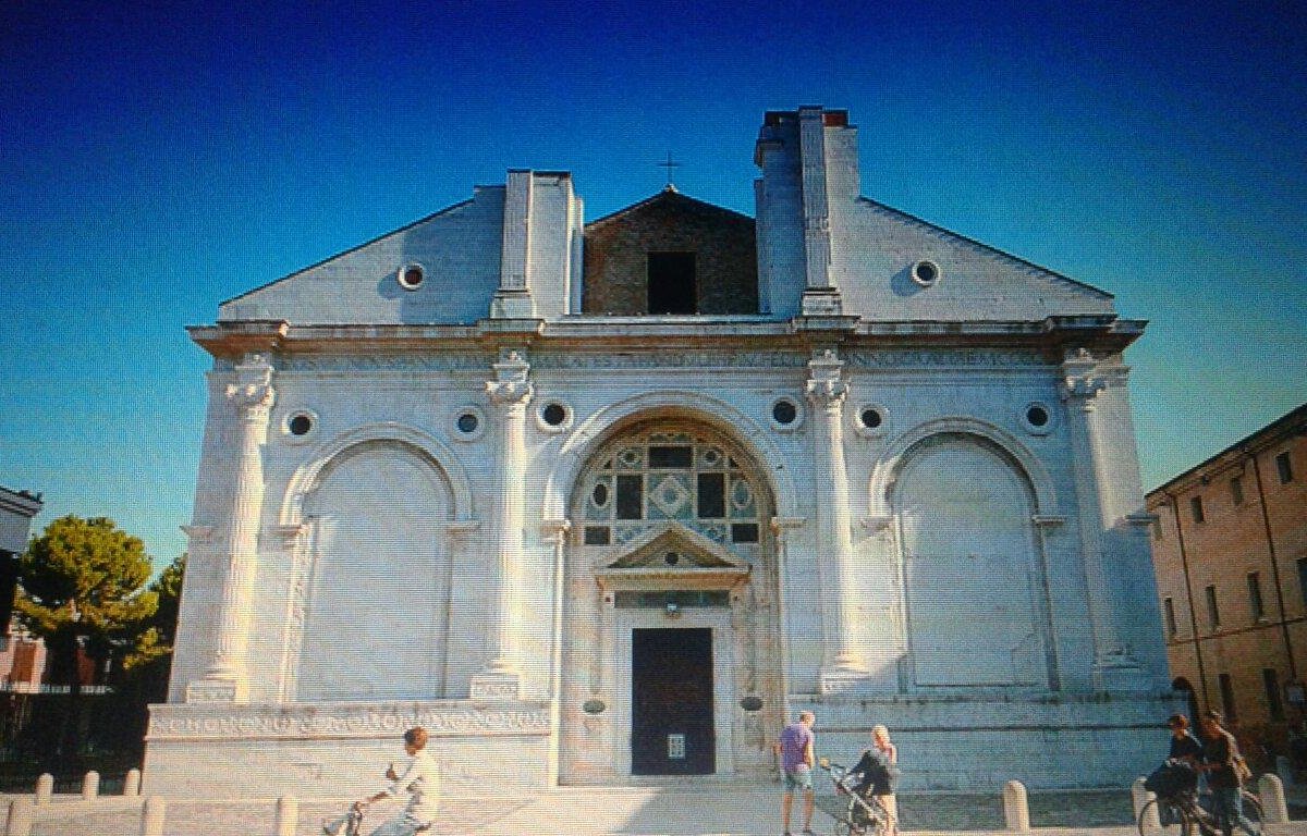 Basilica Cattedrale (Tempio Malatestiano), Римини - Tripadvisor