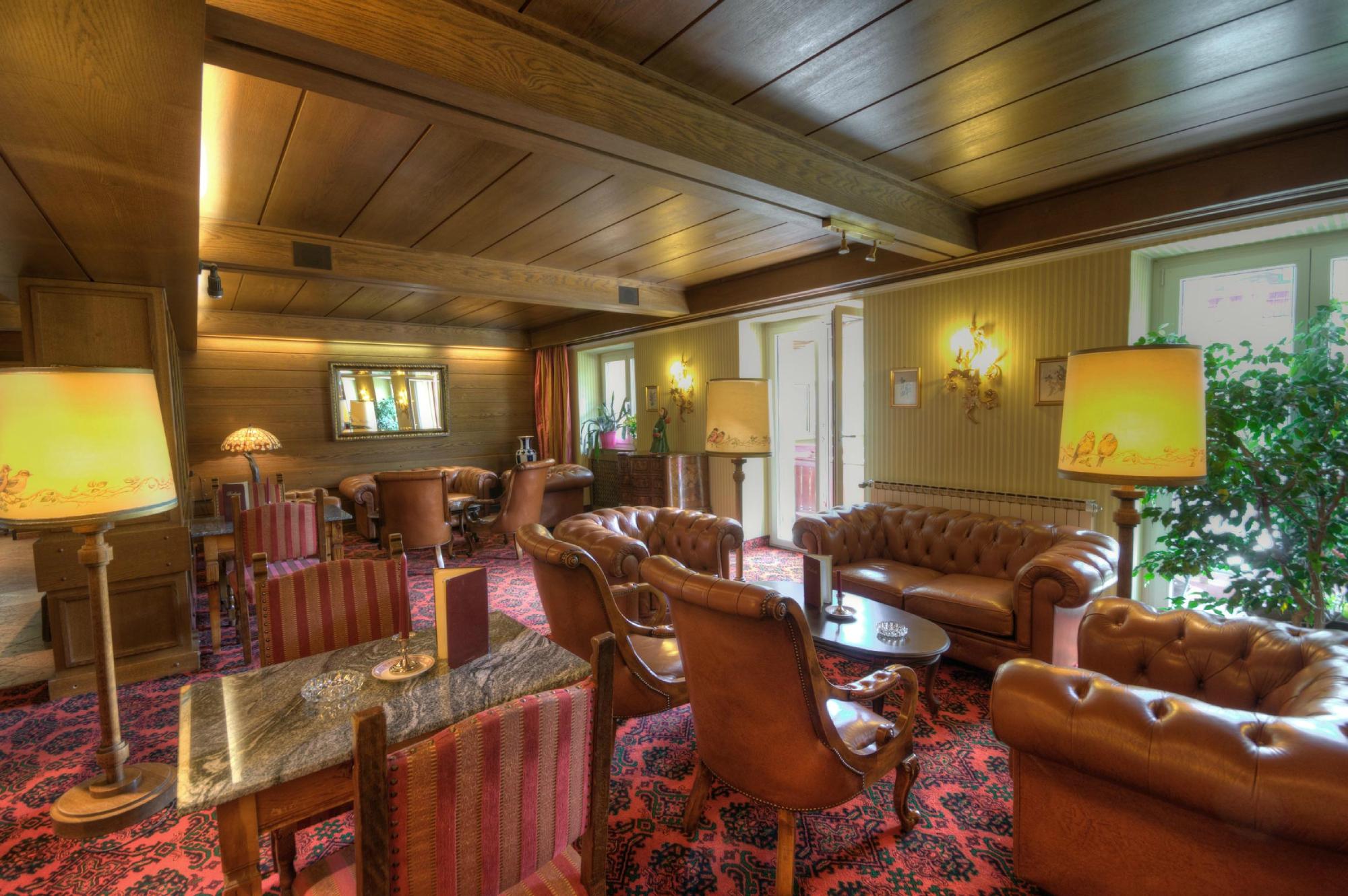 Hotel photo 1 of Hotel Alpina.