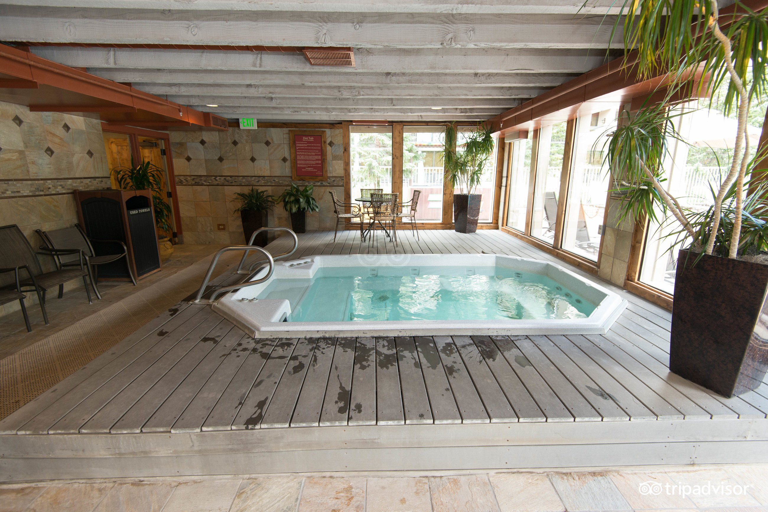 Tripadvisor   Indoor Hot Tub  V8338901 