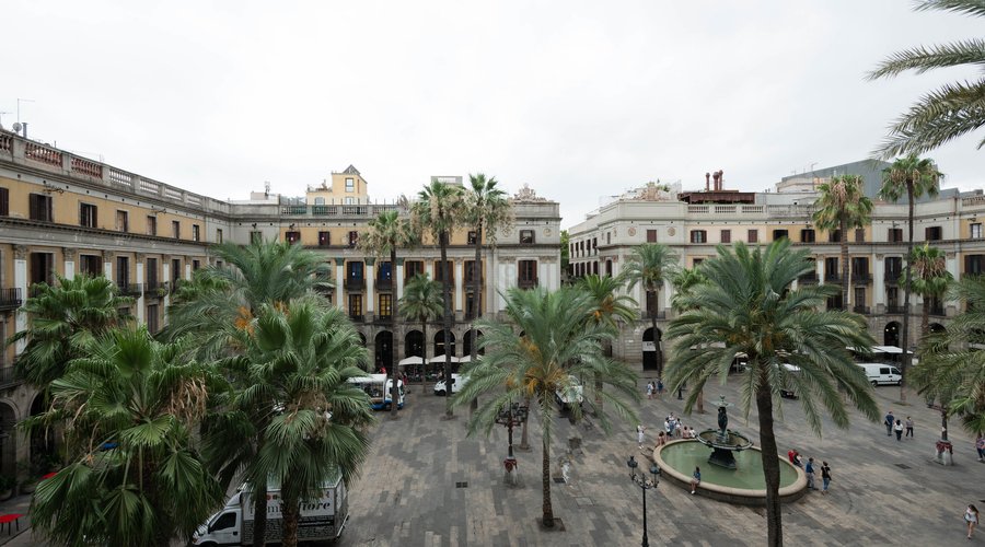 The Quintuple Room at the Roma Reial Hotel