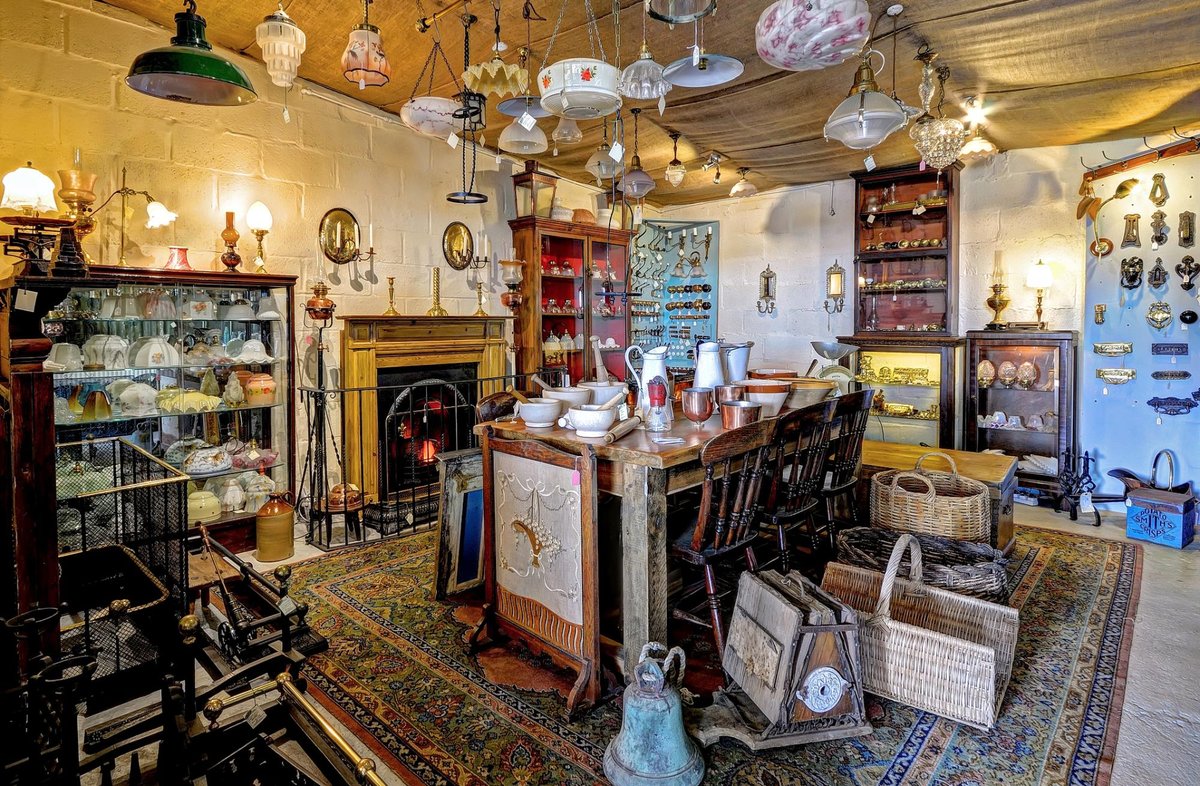 Suffolk Heritage Antiques and Reclaim Centre (Copdock) All You Need